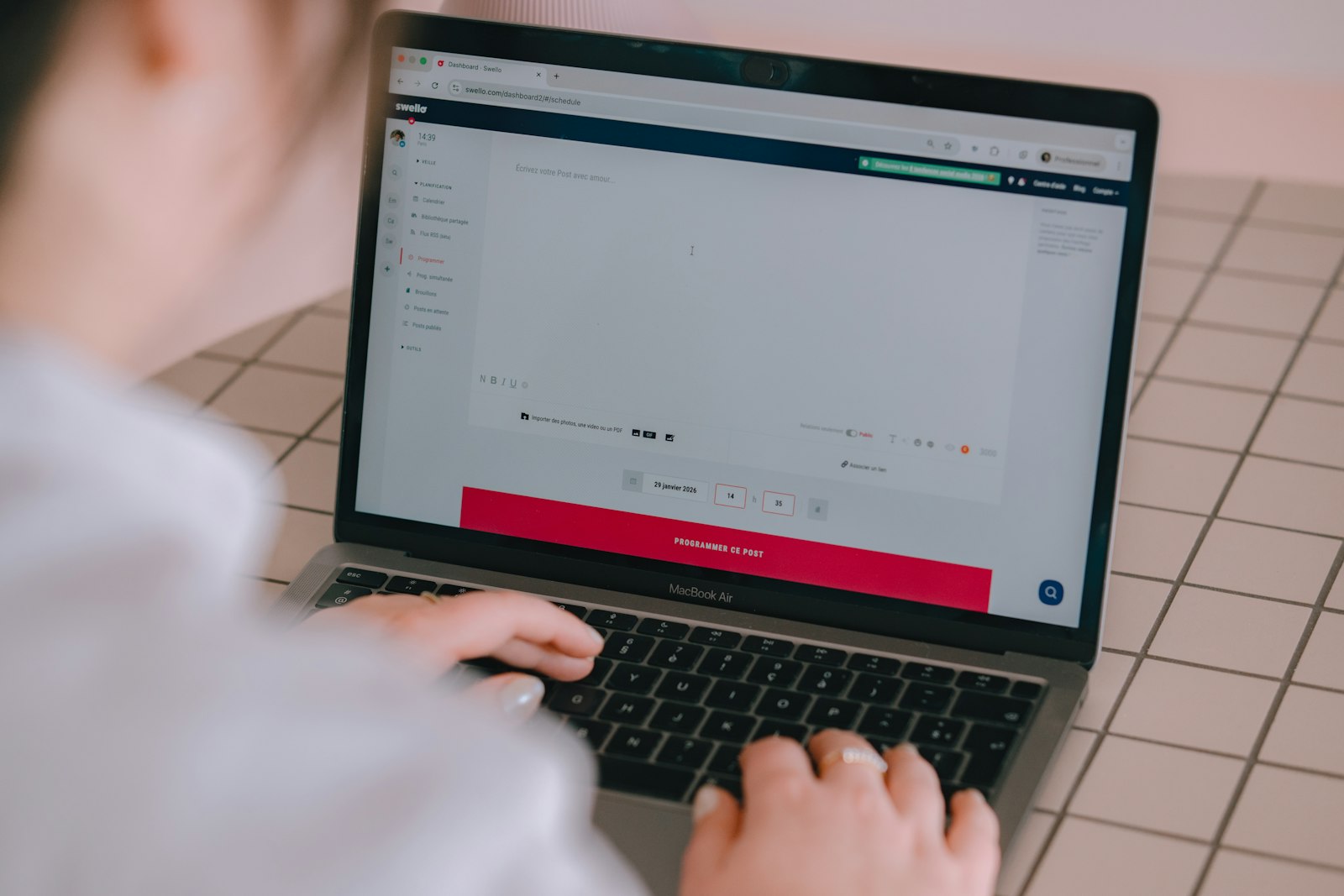 Рабочий интерфейс на ноутбуке